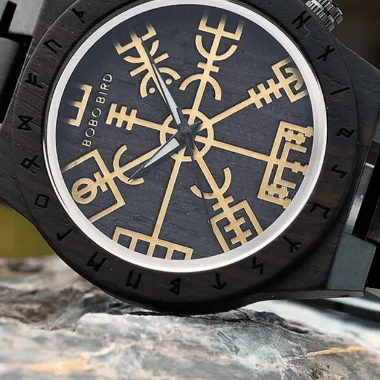 Montre en bois foncé Aegishjalmur — vue 3
