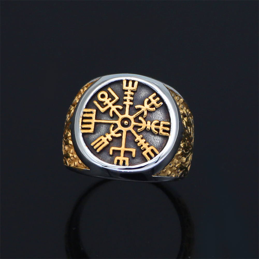 Bague Viking Vegvisir doré