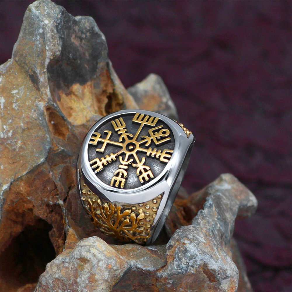 Bague Viking Vegvisir doré — vue 2
