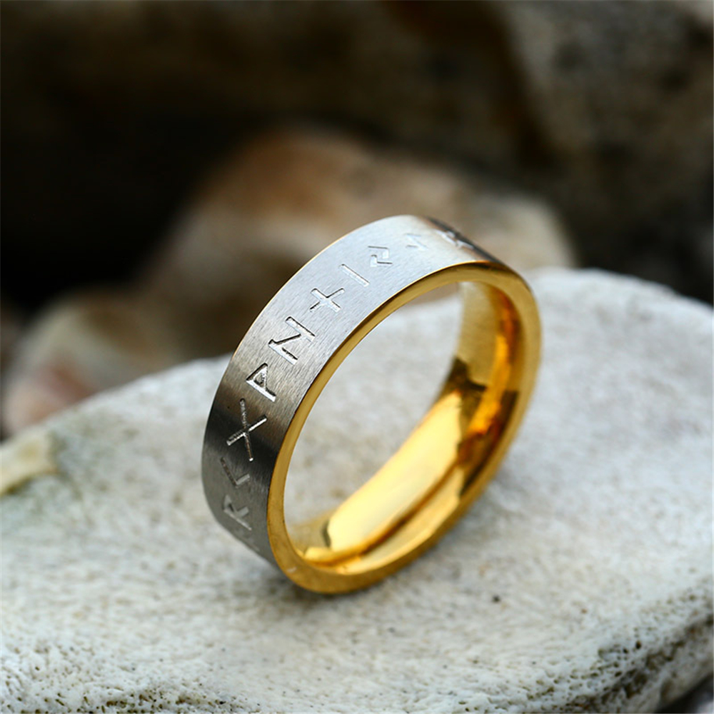 Bague viking rune dorée — vue 3