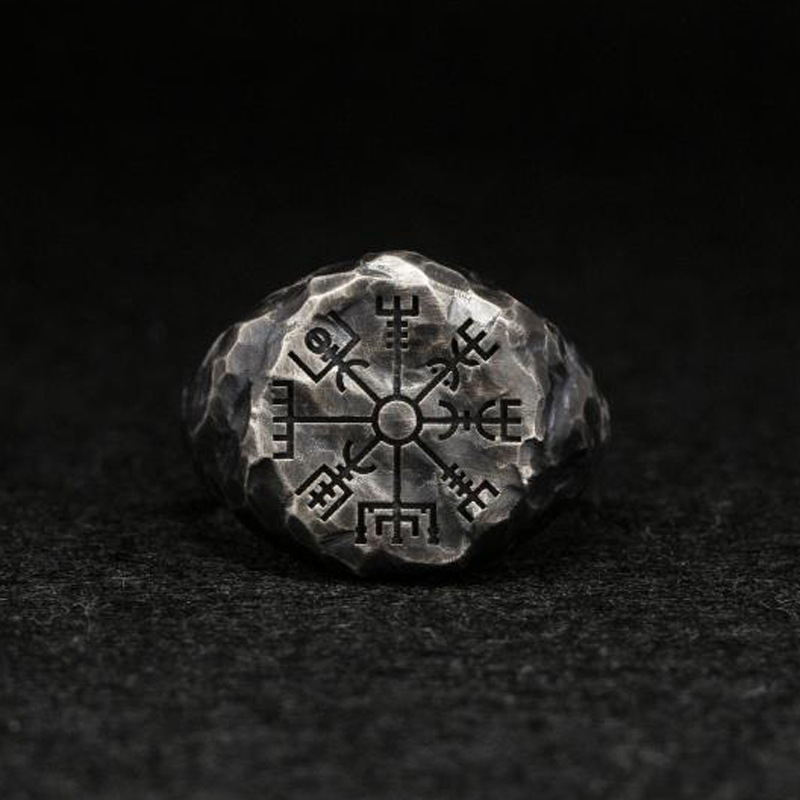 Bague viking Vegvisir style pierre — vue 2