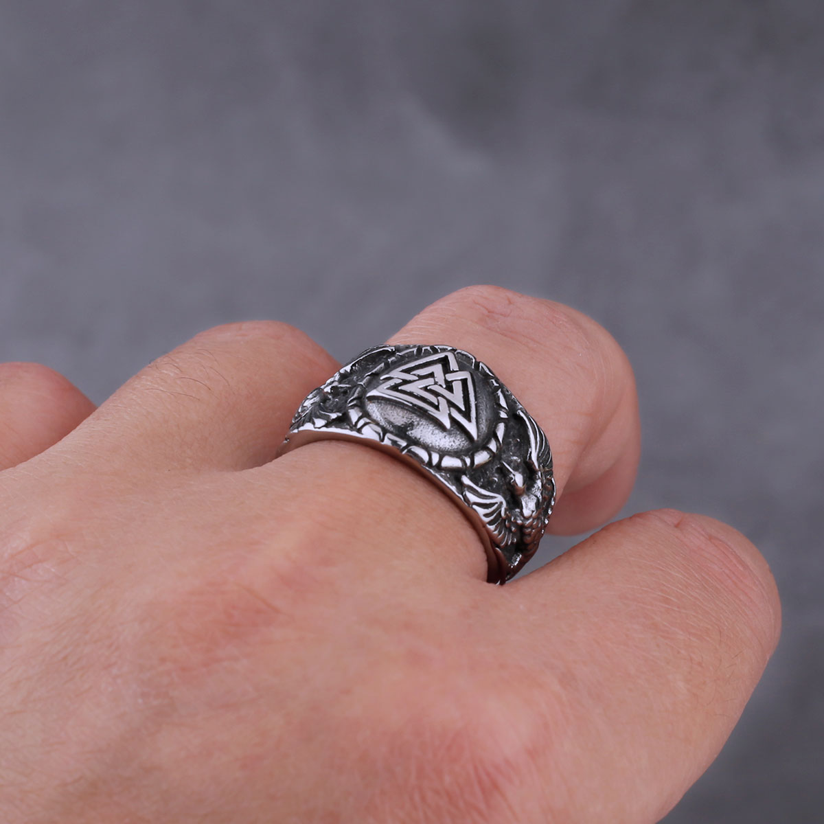 Bague viking corbeaux Valknut — vue 3
