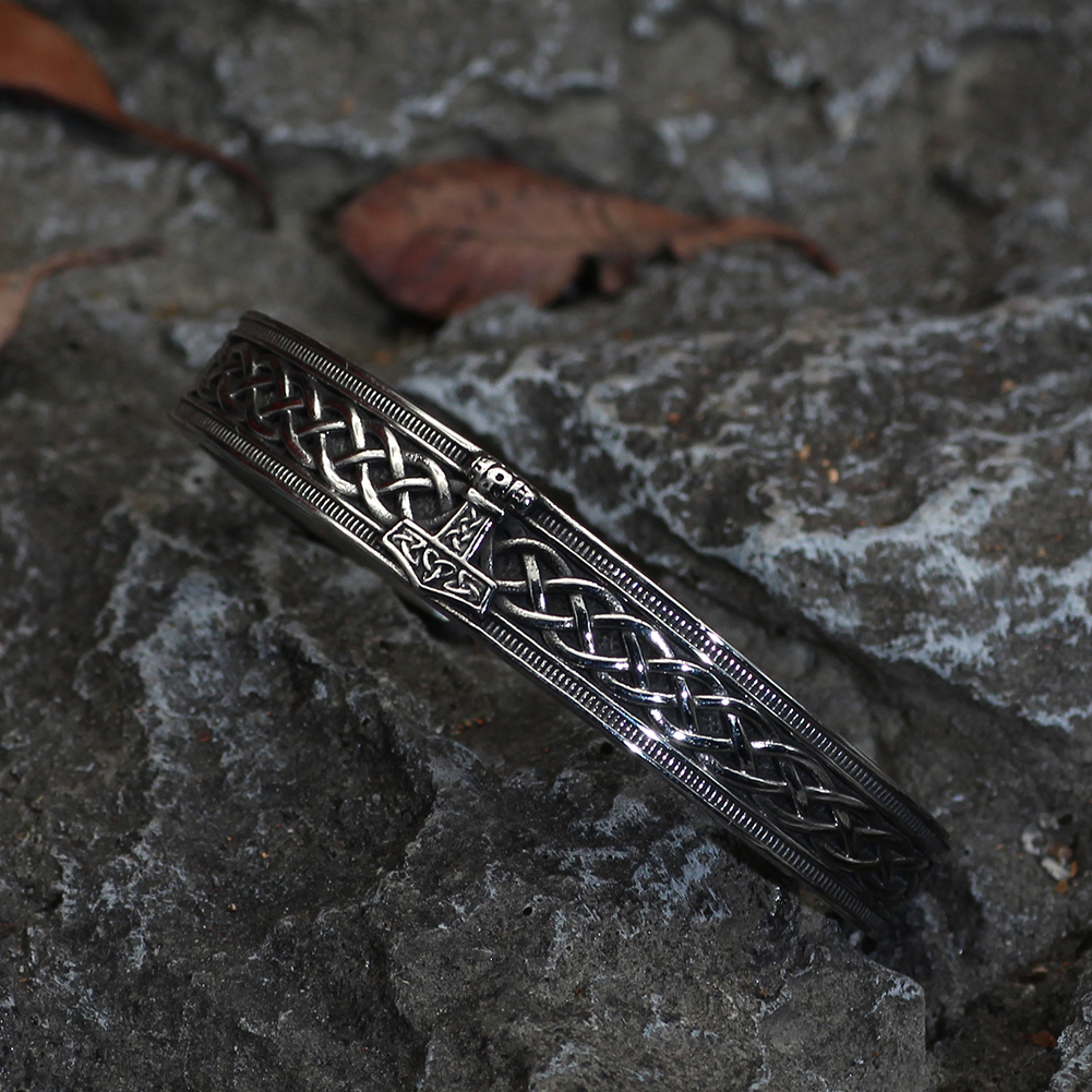 Bracelet Viking porteur du Mjolnir argenté