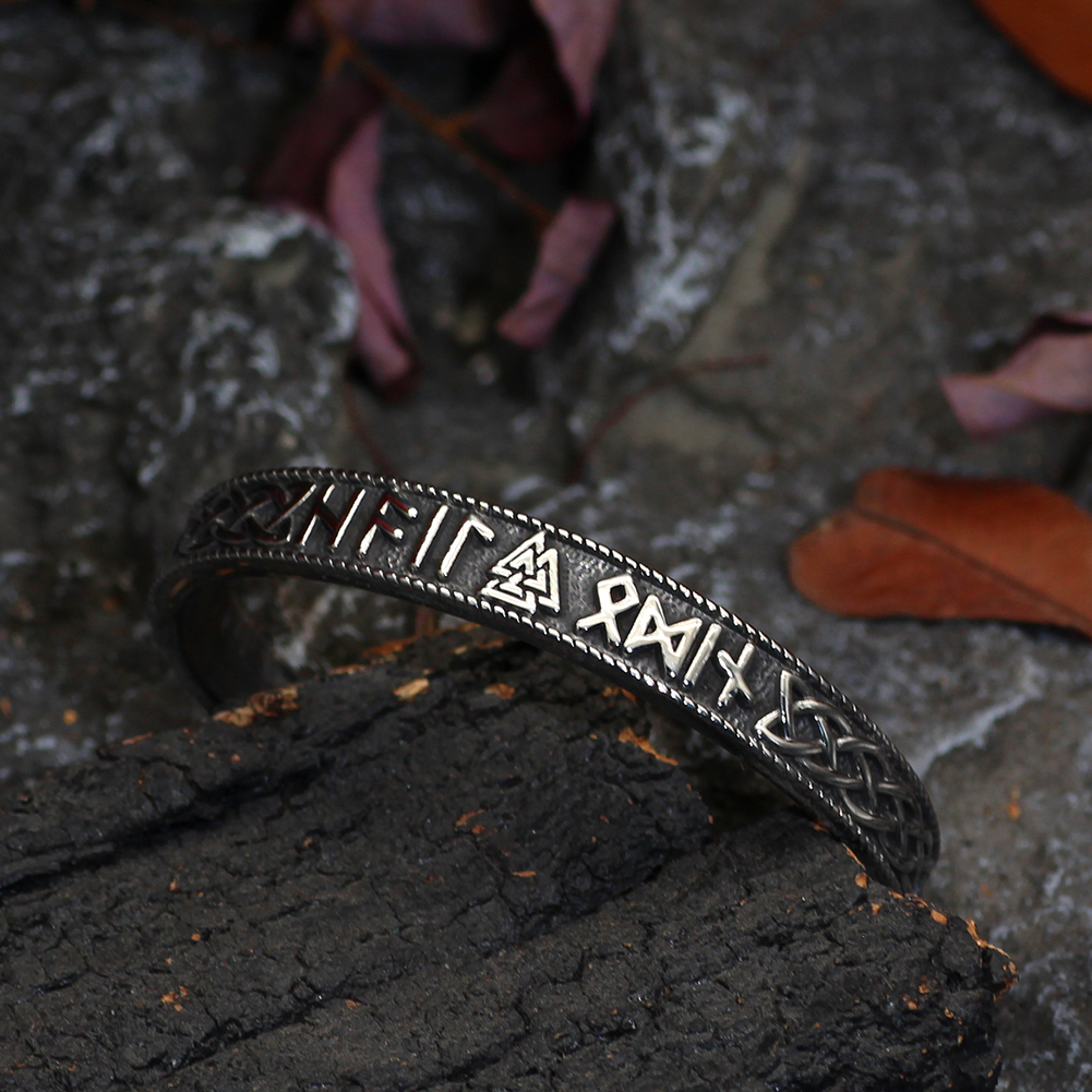 Bracelet viking Valknut porteur de runes argenté