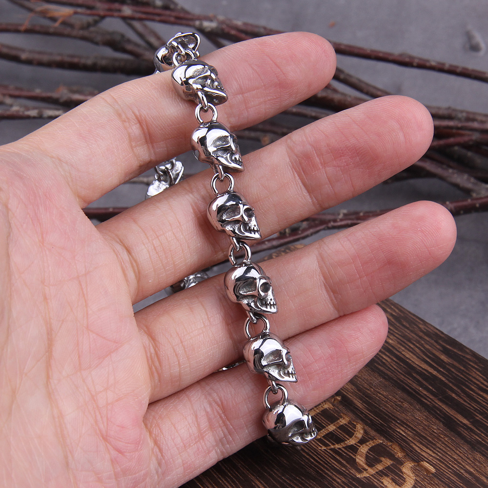 Bracelet viking tête de mort argenté — vue 2