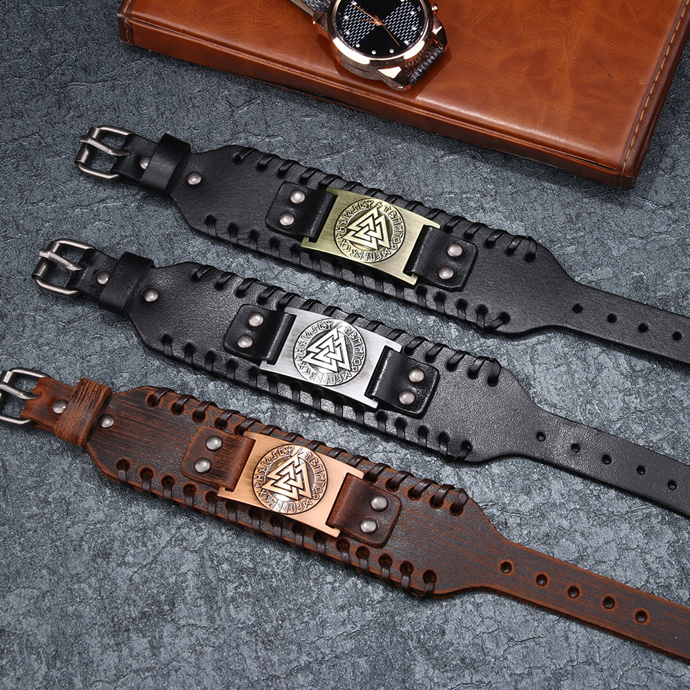 Bracelet viking en cuir symbole valknut bronze — vue 3