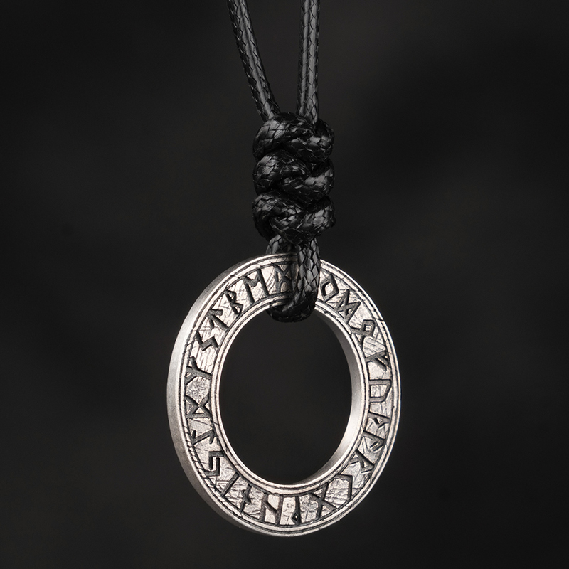 Collier Viking Cercle Runique chaine en cuir — vue 2