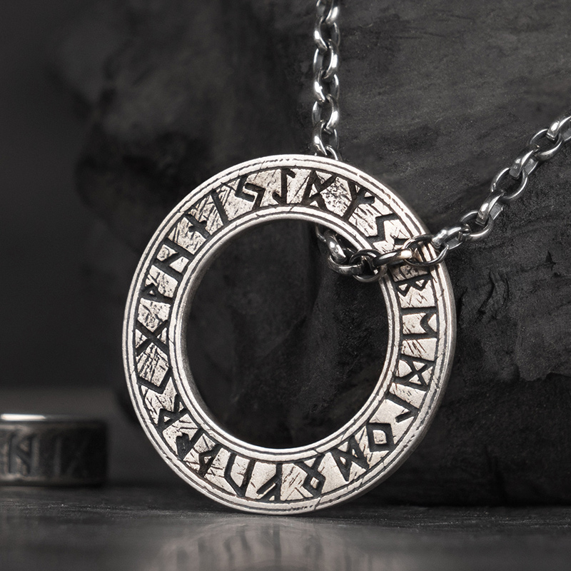 Collier Viking Cercle Runique chaine en argent