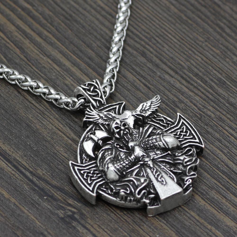 Collier viking Odin doré — vue 3