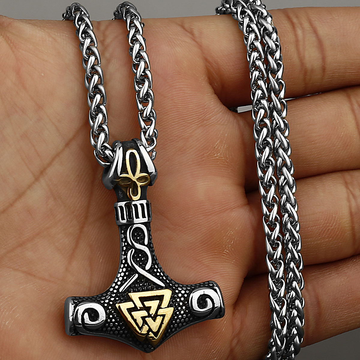 Collier viking Mjolnir doré