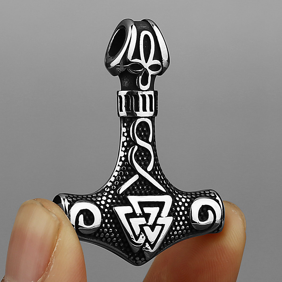 Collier viking Mjolnir argenté — vue 2