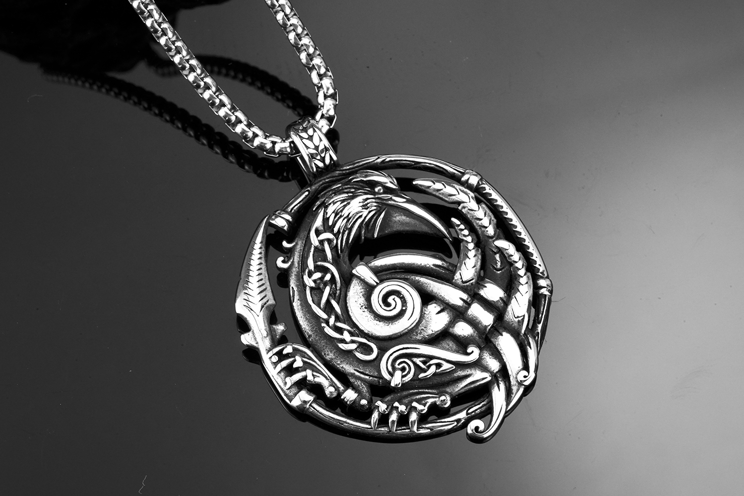 Collier viking corbeau d'Odin en Acier inoxydable — vue 2