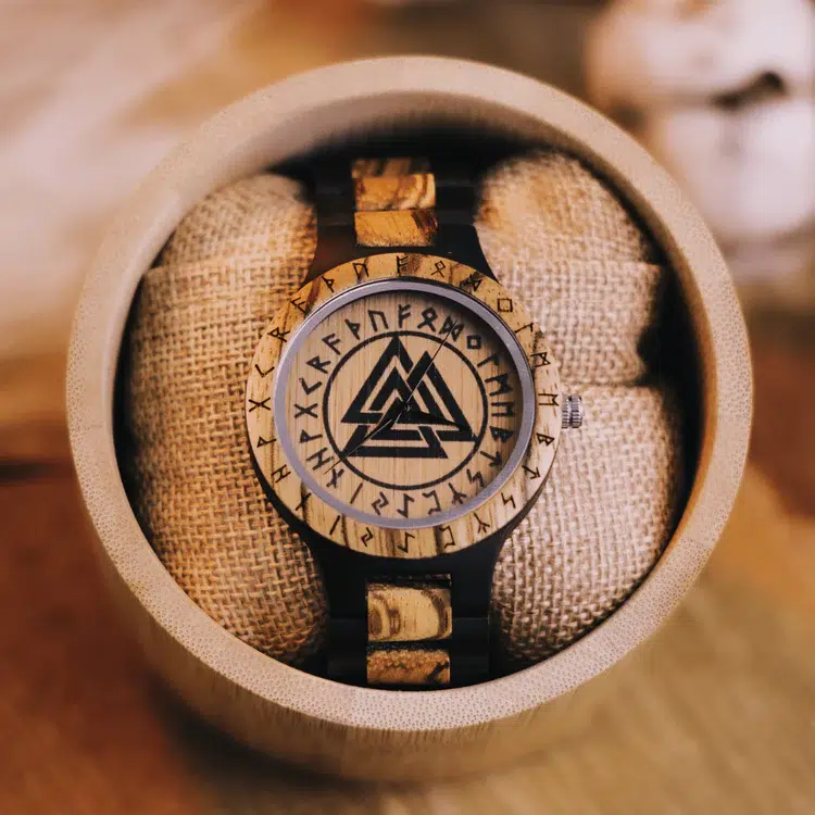 Montre en Bois Yggdrasil — vue 2