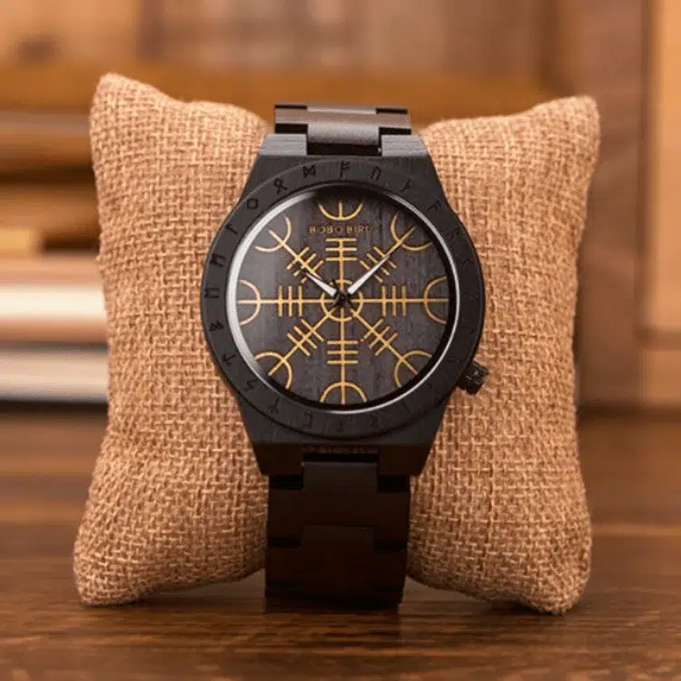 Montre en bois foncé Aegishjalmur