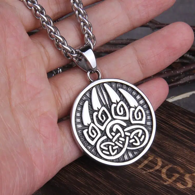 Collier viking patte d'ours nordique — vue 2