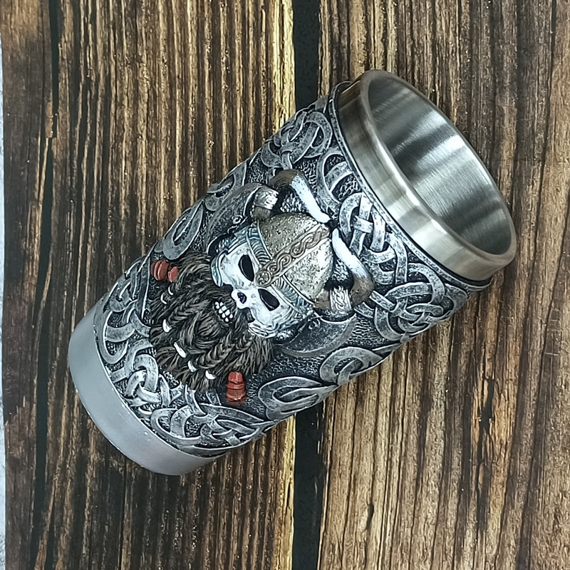Verre viking rétro — vue 3