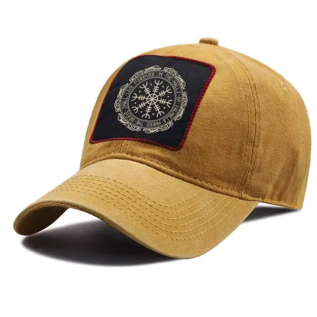 CASQUETTE AEGISHJALMUR — vue 3