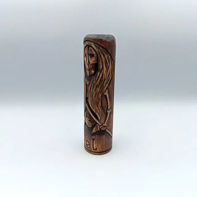 STATUETTE VIKING - DÉESSE HEL — vue 2